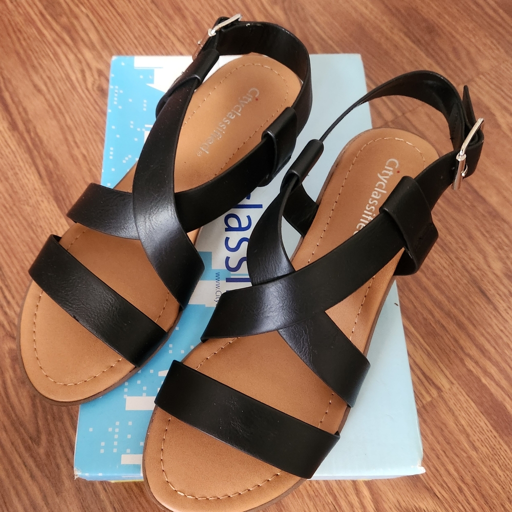 Cityclassified Women's Black Sandals